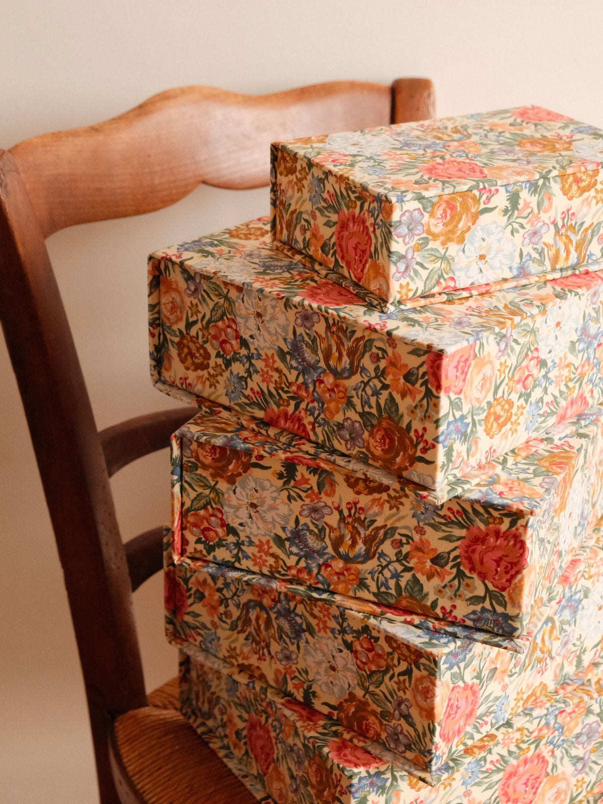 Boîte tissu - Fleurs multicolores