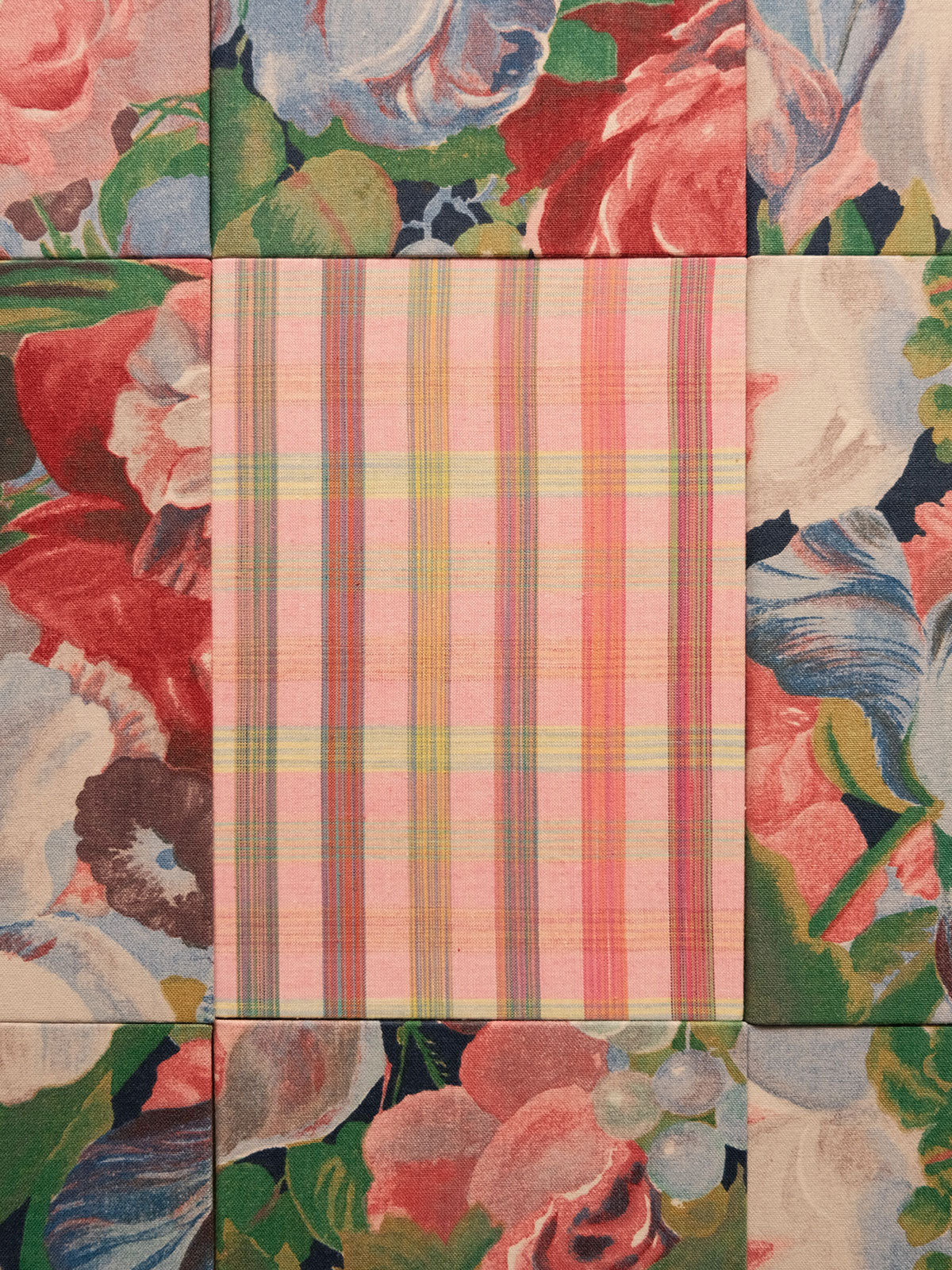 Carnet tissu A5 - Carreaux roses multicolores