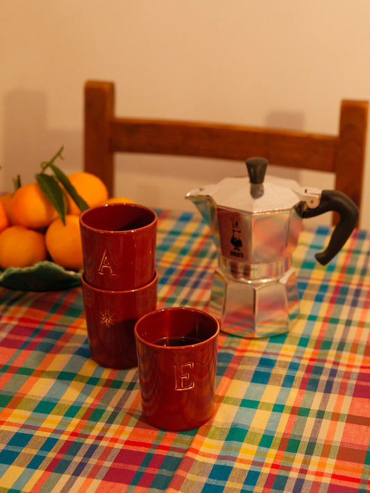 PRÉCOMMANDE - Tasse ABC à personnaliser - Lie de vin