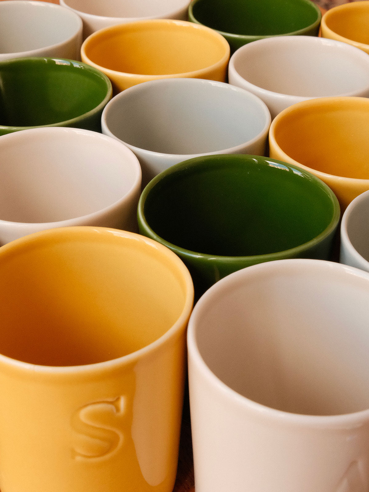 PRÉCOMMANDE - Set de 4 Tasses ABC à personnaliser