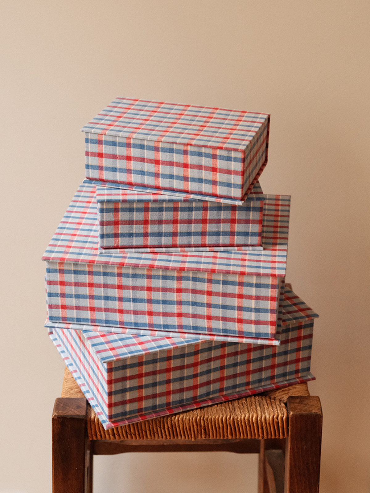 Boîte tissu - Carreaux bleu rouge