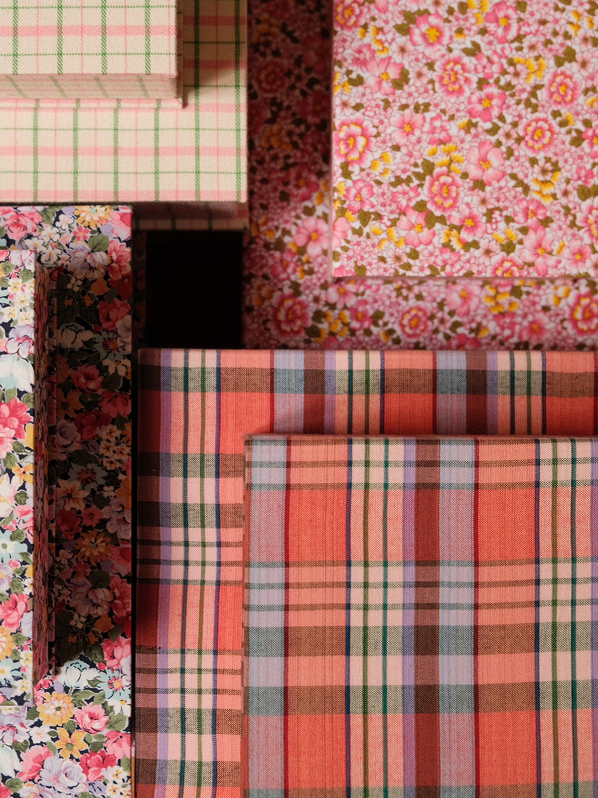 Boîte tissu - Carreaux rose multico