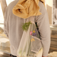 Sac porte-bouquet brodé Les Bons Jours x Brigitte Tanaka - Édition limitée