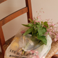 Sac porte-bouquet brodé Les Bons Jours x Brigitte Tanaka - Édition limitée