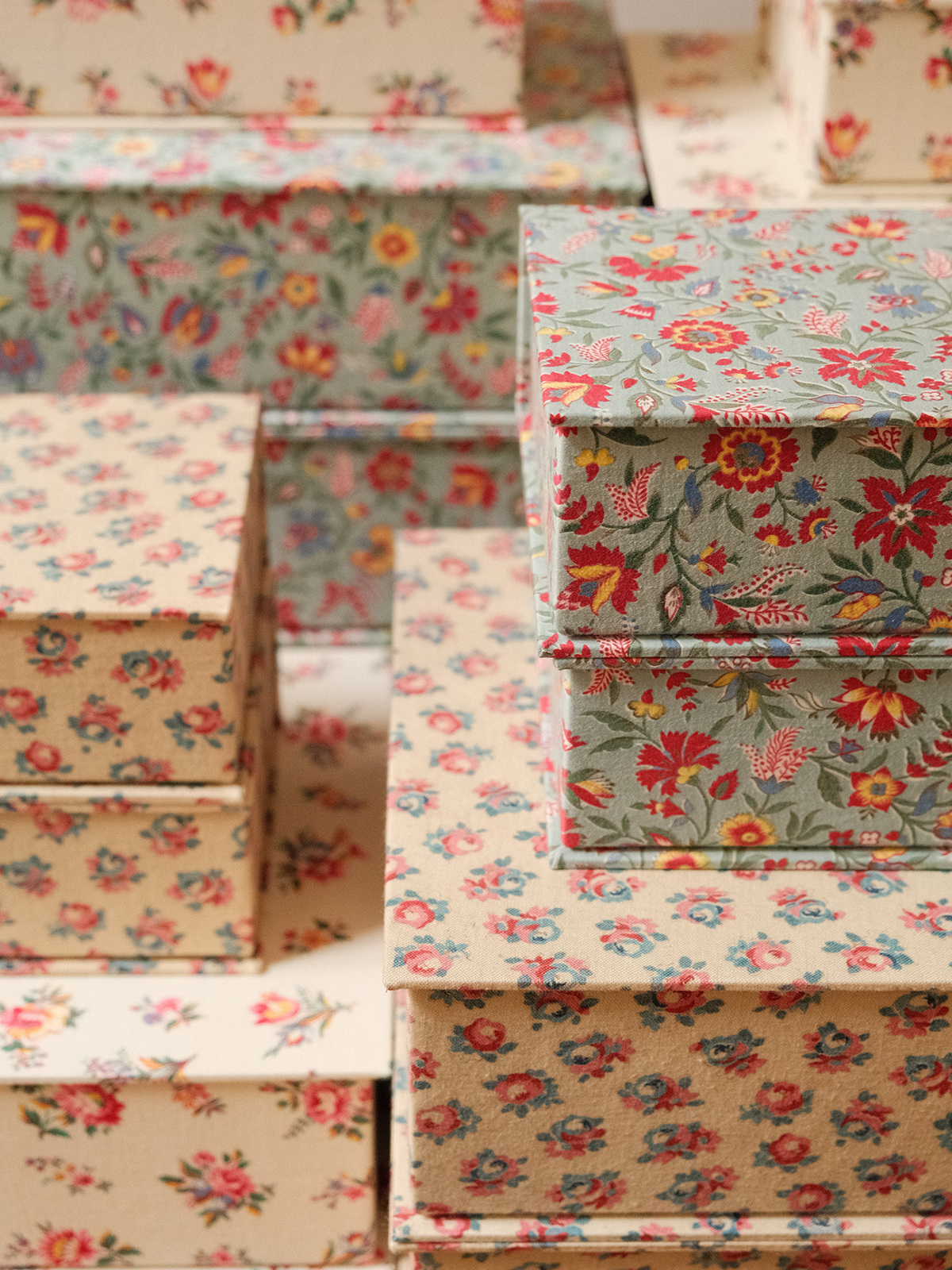 Boîte tissu - Verte fleurie